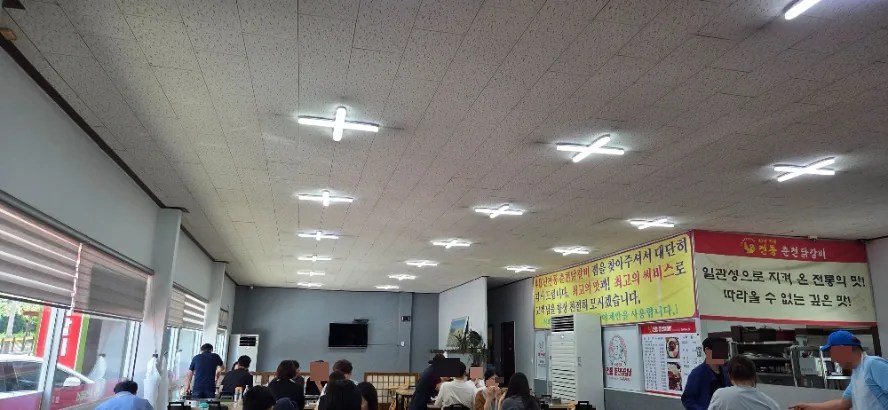 The spacious, clean hall of the restaurant, a gem among local Korean restaurants outside Seoul.